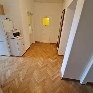 https://fantastic-o13-room-d.warsawhotelspoland.com